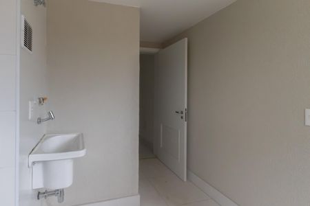 Apartamento à venda com 153m², 3 quartos e 2 vagas Apartamento à venda com 153m², 3 quartos e 2 vagasÁrea de Serviço
