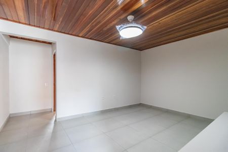 Casa para alugar com 2 quartos, 125m² em Vila Sao Silvestre, Barueri