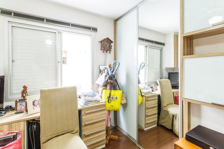 Apartamento à venda com 99m², 3 quartos e 1 vagaQuarto 1