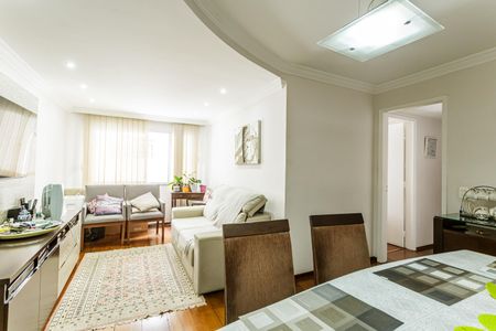 Apartamento à venda com 99m², 3 quartos e 1 vagaSala