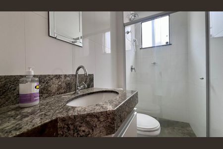 Apartamento à venda com 130m², 3 quartos e 4 vagasbanho