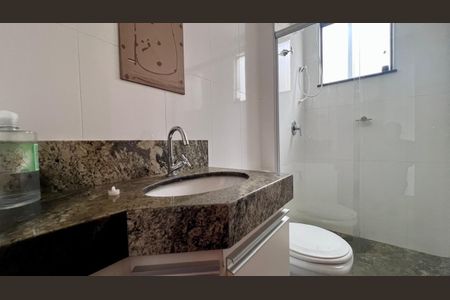 Apartamento à venda com 130m², 3 quartos e 4 vagasbanho