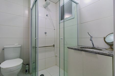 Banheiro de apartamento para alugar com 1 quarto, 28m² em Butantã, São Paulo