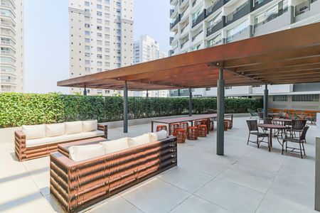 Apartamento à venda com 28m², 1 quarto e sem vagaÁrea comum - Salão de festas