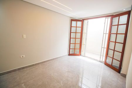 Casa para alugar com 120m², 2 quartos e 2 vagasQuarto