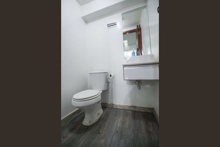 Casa para alugar com 120m², 2 quartos e 2 vagasLavabo