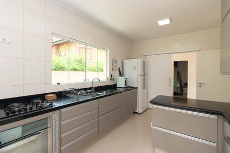 Casa para alugar com 230m², 3 quartos e 5 vagasCozinha