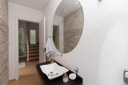 Casa para alugar com 230m², 3 quartos e 5 vagasLavabo