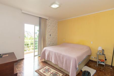 Casa para alugar com 230m², 3 quartos e 5 vagasQuarto Suíte 3