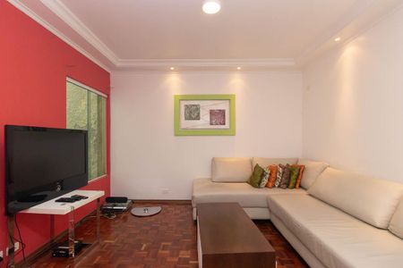 Sala de TV de casa para alugar com 3 quartos, 230m² em Horto Florestal, São Paulo