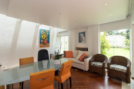 Casa para alugar com 230m², 3 quartos e 5 vagasSala de Jantar