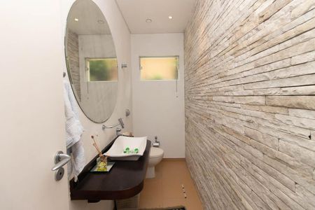 Casa para alugar com 230m², 3 quartos e 5 vagasLavabo