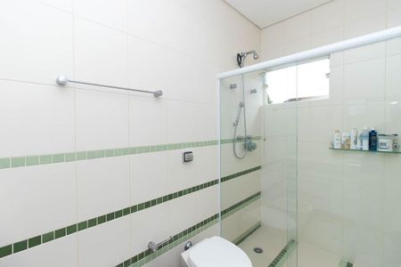 Casa para alugar com 230m², 3 quartos e 5 vagasBanheiro da Suíte 1