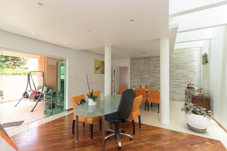 Casa para alugar com 230m², 3 quartos e 5 vagasSala de Jantar