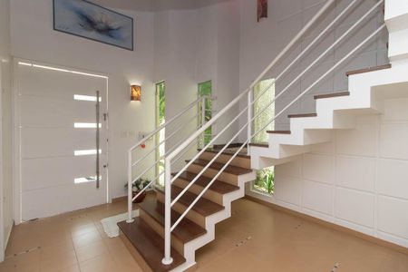 Casa para alugar com 230m², 3 quartos e 5 vagasHall de entrada