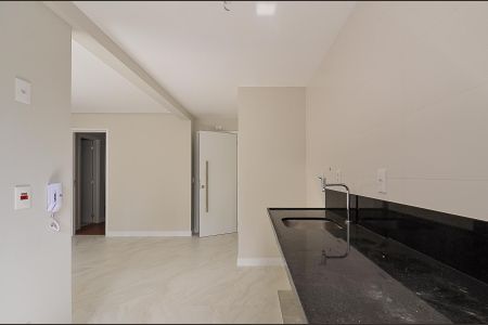 Apartamento à venda com 67m², 2 quartos e 2 vagas Apartamento à venda com 67m², 2 quartos e 2 vagasCozinha