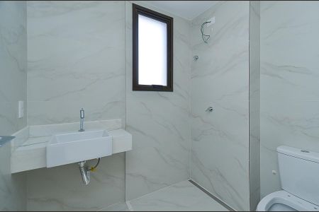 Apartamento à venda com 67m², 2 quartos e 2 vagas Apartamento à venda com 67m², 2 quartos e 2 vagasBanheiro social