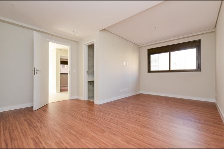 Apartamento à venda com 67m², 2 quartos e 2 vagas Apartamento à venda com 67m², 2 quartos e 2 vagasSuite