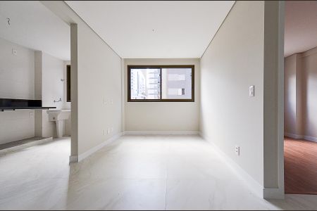 Apartamento à venda com 67m², 2 quartos e 2 vagas Apartamento à venda com 67m², 2 quartos e 2 vagasSala