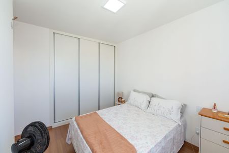 Apartamento para alugar com 60m², 2 quartos e 2 vagasQUARTO1