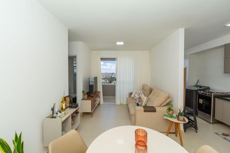 SALA de apartamento para alugar com 2 quartos, 60m² em Nova Suíça, Belo Horizonte