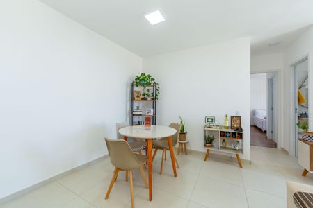 SALA de apartamento para alugar com 2 quartos, 60m² em Nova Suíça, Belo Horizonte