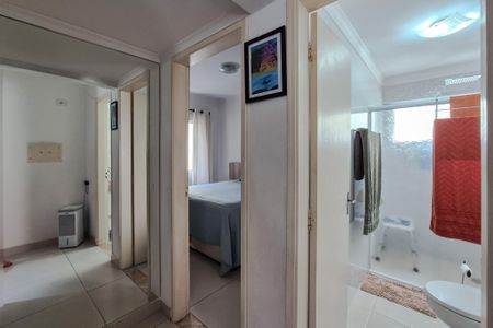 Apartamento à venda com 60m², 2 quartos e 2 vagascorredor