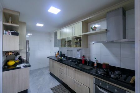 Apartamento à venda com 124m², 3 quartos e 3 vagas Apartamento à venda com 124m², 3 quartos e 3 vagasCozinha