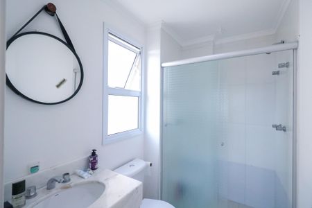 Apartamento à venda com 124m², 3 quartos e 3 vagas Apartamento à venda com 124m², 3 quartos e 3 vagasBanheiro da Suíte 2