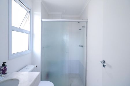 Apartamento à venda com 124m², 3 quartos e 3 vagas Apartamento à venda com 124m², 3 quartos e 3 vagasBanheiro da Suíte 2