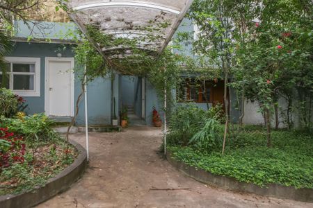 Casa à venda com 402m², 13 quartos e 3 vagasQuintal