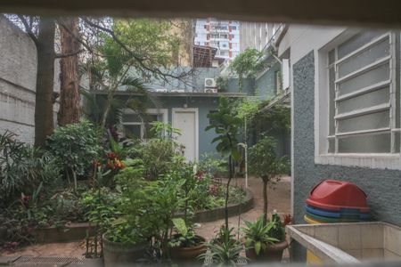 Casa à venda com 402m², 13 quartos e 3 vagasVista da Sala 4