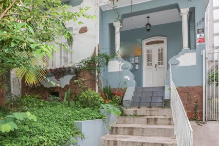 Casa à venda com 402m², 13 quartos e 3 vagasFachada