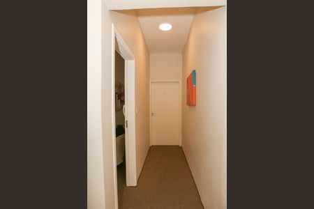 Casa à venda com 402m², 13 quartos e 3 vagasCorredor