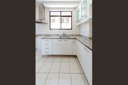 Apartamento para alugar com 92m², 3 quartos e 2 vagasCozinha