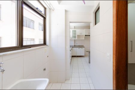Apartamento para alugar com 92m², 3 quartos e 2 vagasÁrea de serviço