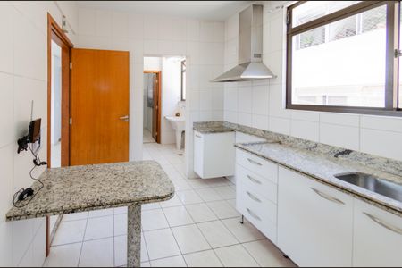 Apartamento para alugar com 92m², 3 quartos e 2 vagasCozinha