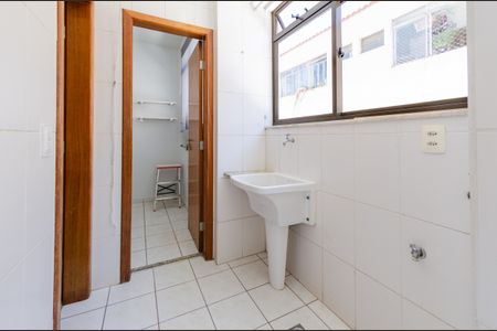 Apartamento para alugar com 92m², 3 quartos e 2 vagasÁrea de serviço