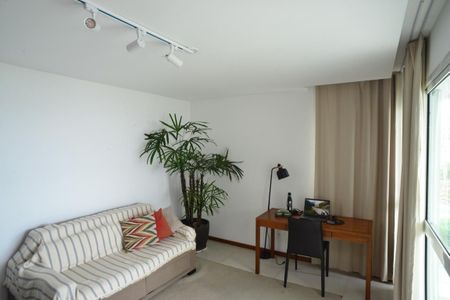 Sala de apartamento para alugar com 1 quarto, 60m² em Barra da Tijuca, Rio de Janeiro