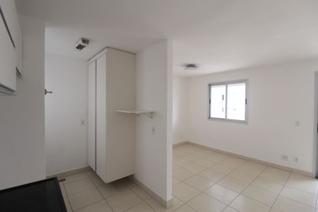Apartamento à venda com 74m², 2 quartos e 1 vagaCozinha e Área de Serviço
