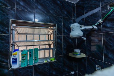 Casa à venda com 211m², 6 quartos e 2 vagasBanheiro 2