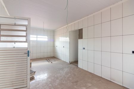 Casa à venda com 211m², 6 quartos e 2 vagasComodo 