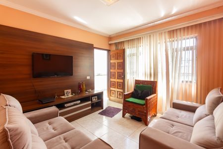 Sala  de casa à venda com 6 quartos, 211m² em Novo Osasco, Osasco