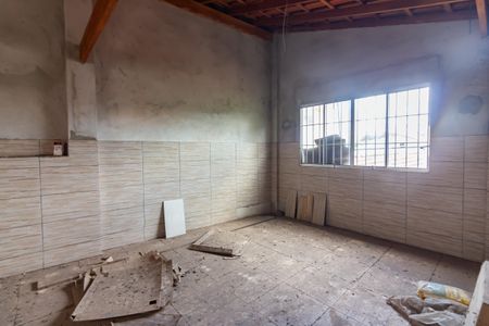 Casa à venda com 211m², 6 quartos e 2 vagasComodo 