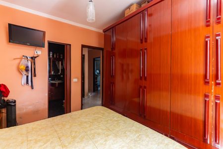 Casa à venda com 211m², 6 quartos e 2 vagasQuarto 1