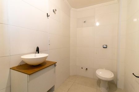 Banheiro de kitnet/studio à venda com 1 quarto, 32m² em Vila Itapura, Campinas
