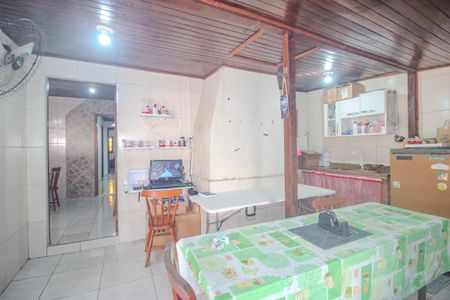 Casa à venda com 467m², 3 quartos e 2 vagas Casa à venda com 467m², 3 quartos e 2 vagasSala 2