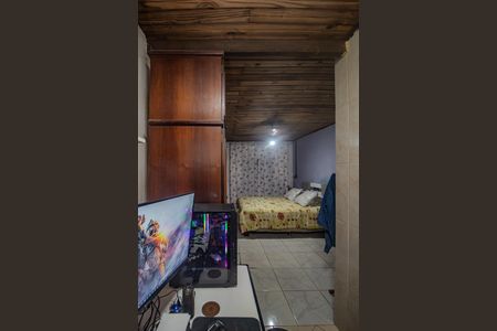 Casa à venda com 467m², 3 quartos e 2 vagas Casa à venda com 467m², 3 quartos e 2 vagasQuarto 2