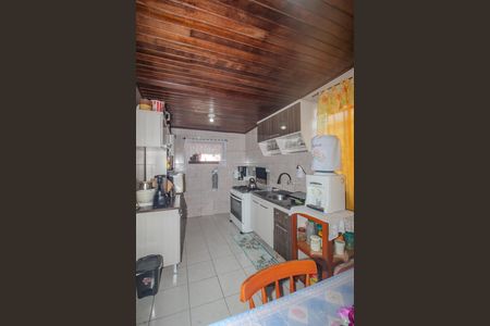 Casa à venda com 467m², 3 quartos e 2 vagas Casa à venda com 467m², 3 quartos e 2 vagasCozinha