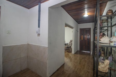 Casa à venda com 467m², 3 quartos e 2 vagas Casa à venda com 467m², 3 quartos e 2 vagasSala